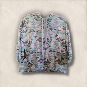 Fabletics Washed Real Teal Camo Hallie Cinchable Half-Zip Hoodie Medium